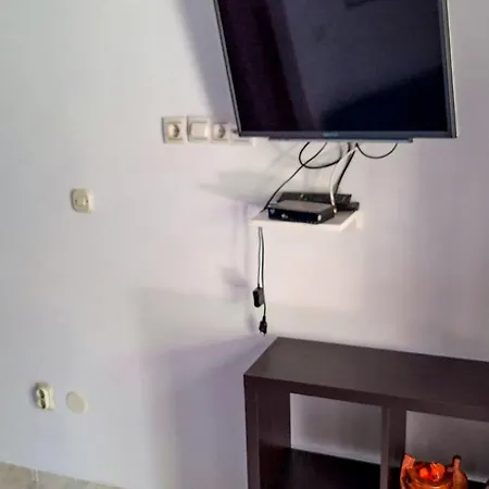 1 Bedroom Beautiful In Apartman Betina (Sibenik-Knin)